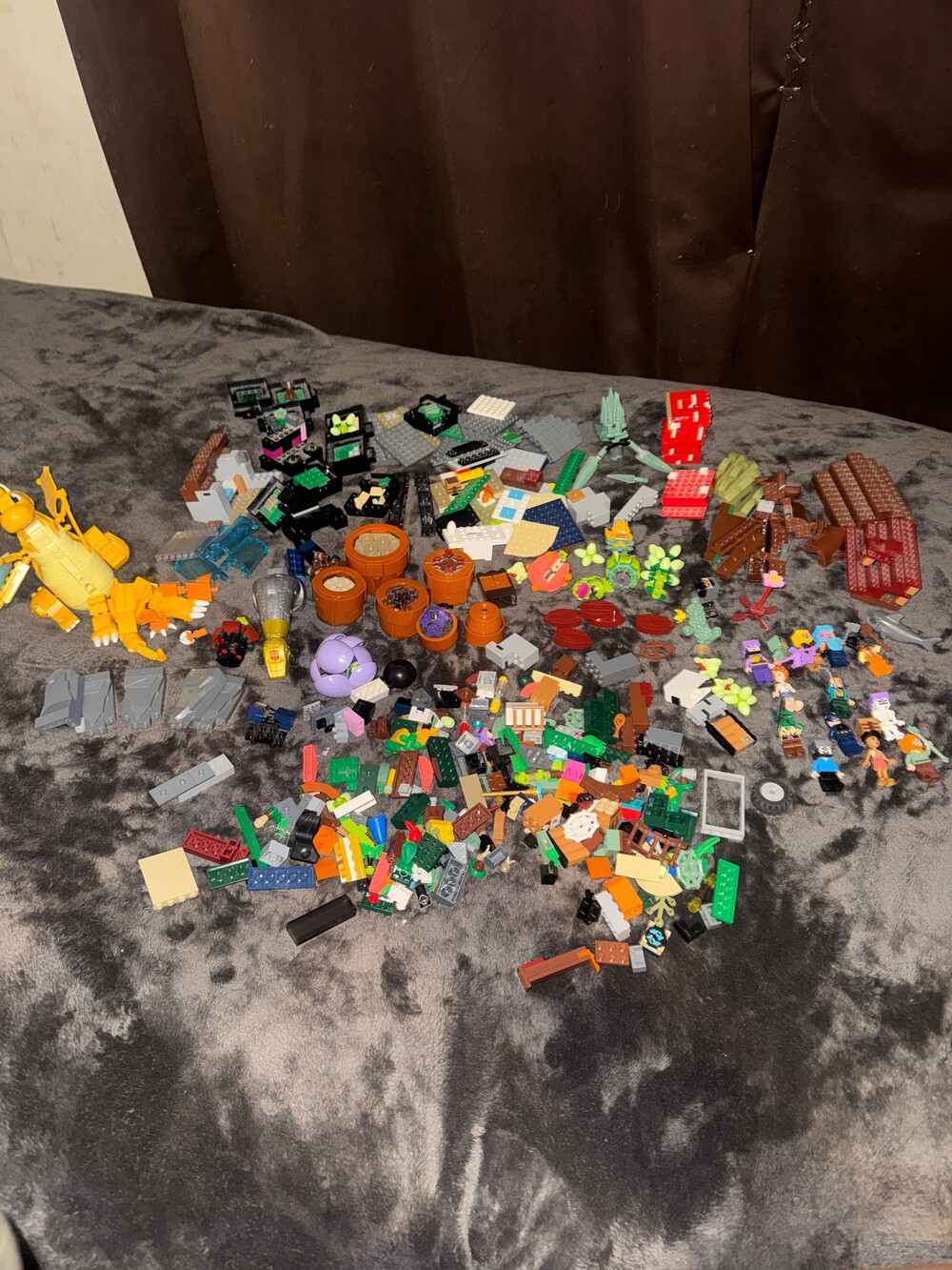 LEGO Loose Pieces and Minifigures Mixed Set 3 pounds